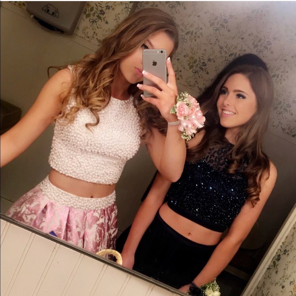 2 piece dress - Picture 1 of 4